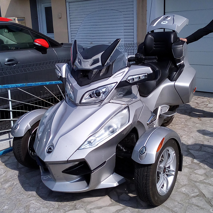 motos